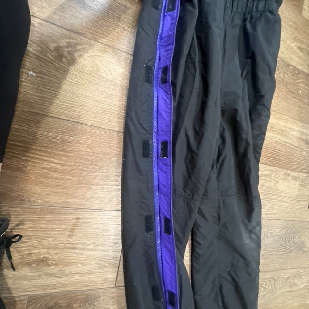 Vintage L. L. Bean Youth Snow Bibs, Zip Sides, Adjustable Straps, Insulated - Picture 9 of 14